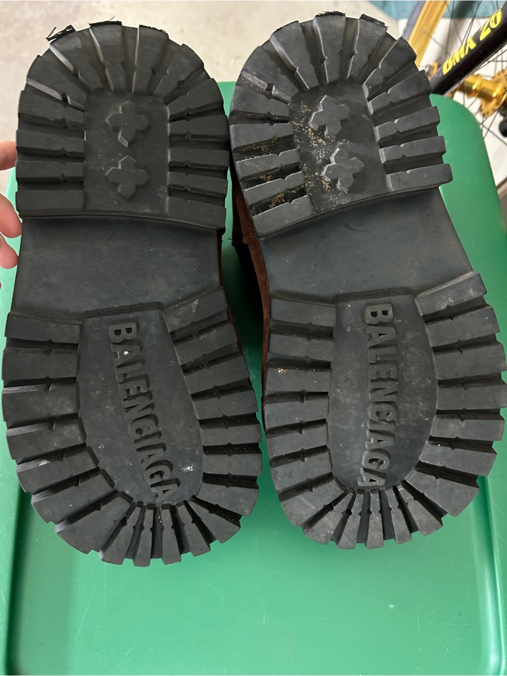 Balenciaga Alaska boots size 40 - Picture 8 of 8
